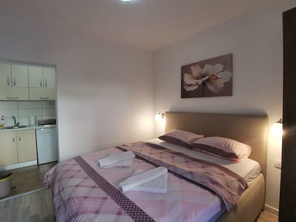 Radovic Apartments Budva Exteriör bild